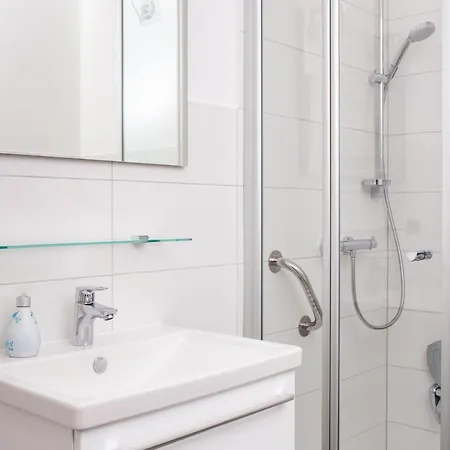 Апартаменты Haus Am Seezeichen - Whg. Luerssen Витдюн